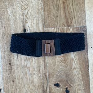 Black Knit Wooden Buckle Belt